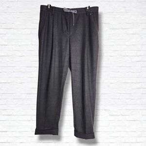 Aritzia Wilfred Grey Pleated Mid Rise Trouser Pants Size 6